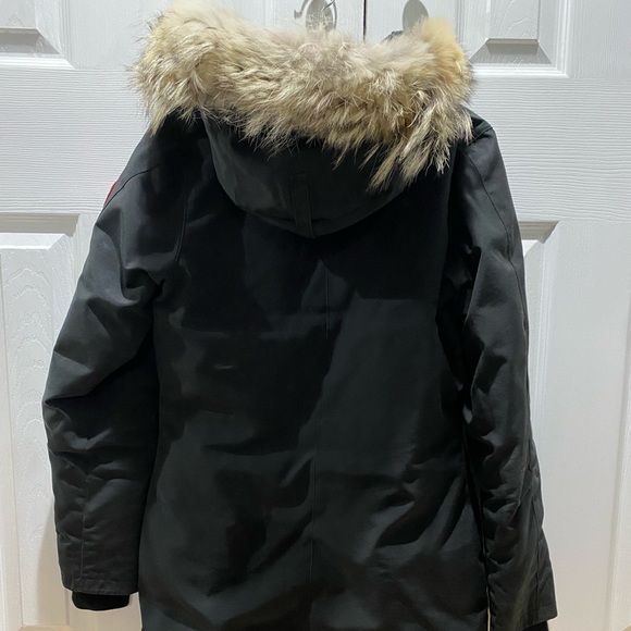 Canada Goose Victoria Parka - Picture 3 of 9